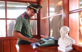 Công an Bình Dương: Đẩy mạnh thực hiện phong trào “Toàn dân đoàn kết xây dựng đời sống văn hóa”