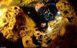 Choáng ngợp với vẻ đẹp của hang động chìm dưới nước lớn nhất thế giới