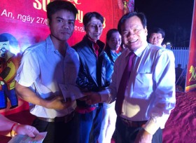 Xuân về ở những khu nhà trọ