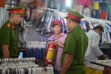 Cảnh sát PC&CC kiểm tra an toàn PCCC các chợ, nơi tập trung đông người