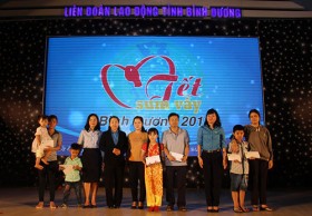 Công nhân lao động vui với chương trình “Tết sum vầy” năm 2018