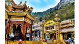 西宁省黑婆山国家级旅游区春节期间迎来第100万名游客
