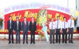 Representative of TDM-based Chinese community extends Tet greetings to provincial leaders on occasion of Thien Hau Lady Temple Festival