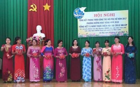 Bảo hiểm y tế cho phụ nữ nghèo