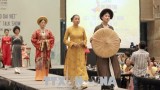 2018年第五届胡志明市传统长衣节
“越南传统长衣之美”座谈会在胡志明市举行