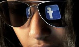 Người dùng Facebook đã dễ dãi thế nào trong 10 năm qua