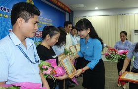 Công nhân lao động - Trung tâm của hoạt động công đoàn
