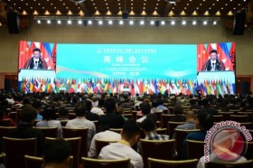 Indonesia, China sign economic deals worth over 23 billion USD