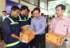 Các cấp công đoàn: Luôn quan tâm an toàn vệ sinh lao động