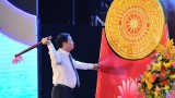 越南政府副总理王廷惠出席2018年炉门海滩旅游节开幕式