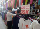 Chợ đêm Hòa Lân: Điểm mua sắm mới cho công nhân lao động