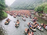 4•30越南南方解放日和5•1国际劳动节假期：越南各地旅游景点接待游客量猛增