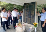 Đoàn cán bộ ngành Tuyên giáo tỉnh thăm Khu di tích lịch sử Trung ương Cục miền Nam