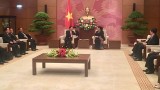 越南国会常务副主席丛氏放会见老挝国会副主席宋潘•平坎米