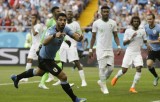 Suarez đưa Uruguay vào vòng 1/8
