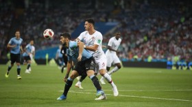 2018年俄罗斯世界杯1/8决赛：乌拉圭队2-1战胜葡萄牙队 晋级八强