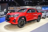 Toyota Hilux mới tăng giá 22 triệu tại Việt Nam