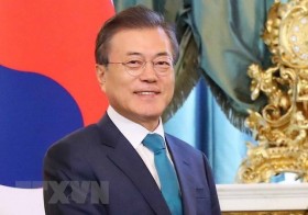 韩国总统对新加坡进行访问