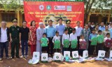 300 gifts offered to unprivileged people in Cambodia