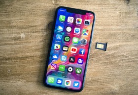e-sim trên iPhone Xs chỉ dùng được ở 10 quốc gia