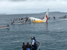 Four Vietnamese aboard Papua New Guinea’s plane overshooting runway