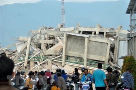 Indonesia: Most of foreigners safe after deadly quake, tsunami