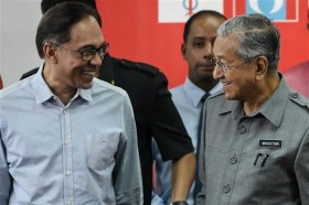 Former Deputy PM Anwar returns to Malaysian political arena