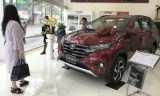 Khách Việt 'vỡ mộng' giảm giá ôtô 2018