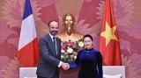 越南国会主席阮氏金银会见法国总理爱德华•菲利普