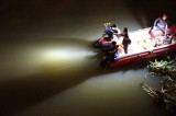 Tiếp tục tìm kiếm nạn nhân nhảy cầu Phú Cường mất tích