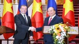 俄罗斯总理梅德韦杰夫结束对越南进行的正式访问