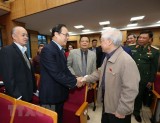 Party chief, President meets Hanoi voters