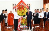 Chủ tịch Ủy ban Trung ương MTTQ Việt Nam thăm, chúc mừng Giáng sinh tại Bình Dương