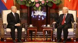 越共中央总书记、越南国家主席阮富仲会见柬埔寨国王诺罗敦•西哈莫尼