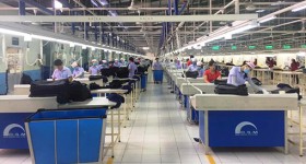 Công nhân lao động vui đón Tết Dương lịch