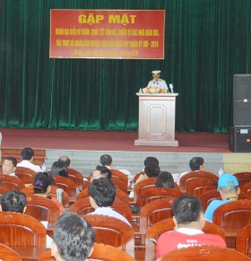 Họp mặt đoàn đi thăm, chúc tết cán bộ chiến sĩ và nhân dân ở huyện đảo, nhà giàn DK1