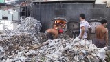 Bắt quả tang một công ty đốt lò bằng rác thải công nghiệp gây ô nhiễm môi trường