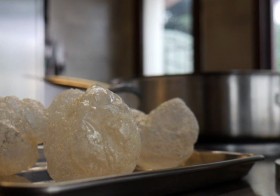 Nhà hàng Ý phục vụ món "không khí chiên"