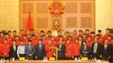 越南政府总理阮春福小组赛最后一场比赛前夕给国足队致鼓励信