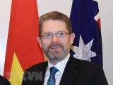 Australian Senate President begins official visit to Vietnam