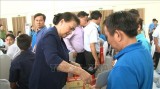 Top legislator attends Tet gathering in Binh Duong