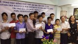 旅居法国越南侨胞为祖国奉献爱心