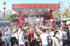 春节期间平阳天后宫每天接待游客逾10000人次