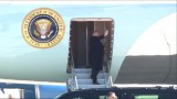 Tổng thống Mỹ Donald Trump lên chuyên cơ Air Force One tới Việt Nam