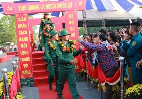 Xây dựng lực lượng vũ trang vững mạnh toàn diện