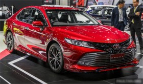 Toyota Camry TRD Sportivo - sedan thể thao ra mắt