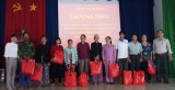 Phú Giáo: Tặng 400 phần quà cho người khuyết tật