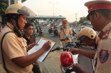 Chuyện về những chiến sĩ cảnh sát giao thông “đội nắng” truy bắt tội phạm
