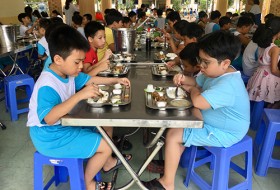 Trường tiểu học Trần Phú: Thực hiện triệt để an toàn bếp ăn trường học