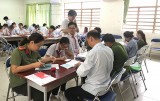 Đoàn cơ sở Công an TP.Thủ Dầu Một: Thực hiện “Ngày thứ bảy tình nguyện giải quyết thủ tục hành chính” cho học sinh
